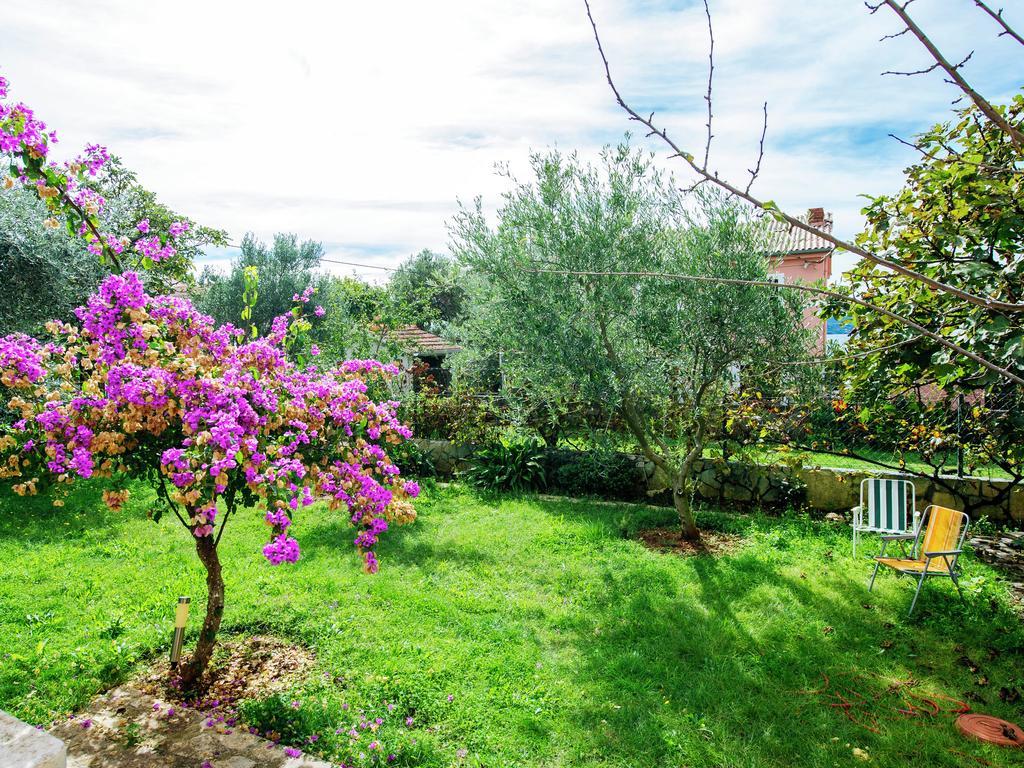 Apartment Maslina Бибине Екстериор снимка